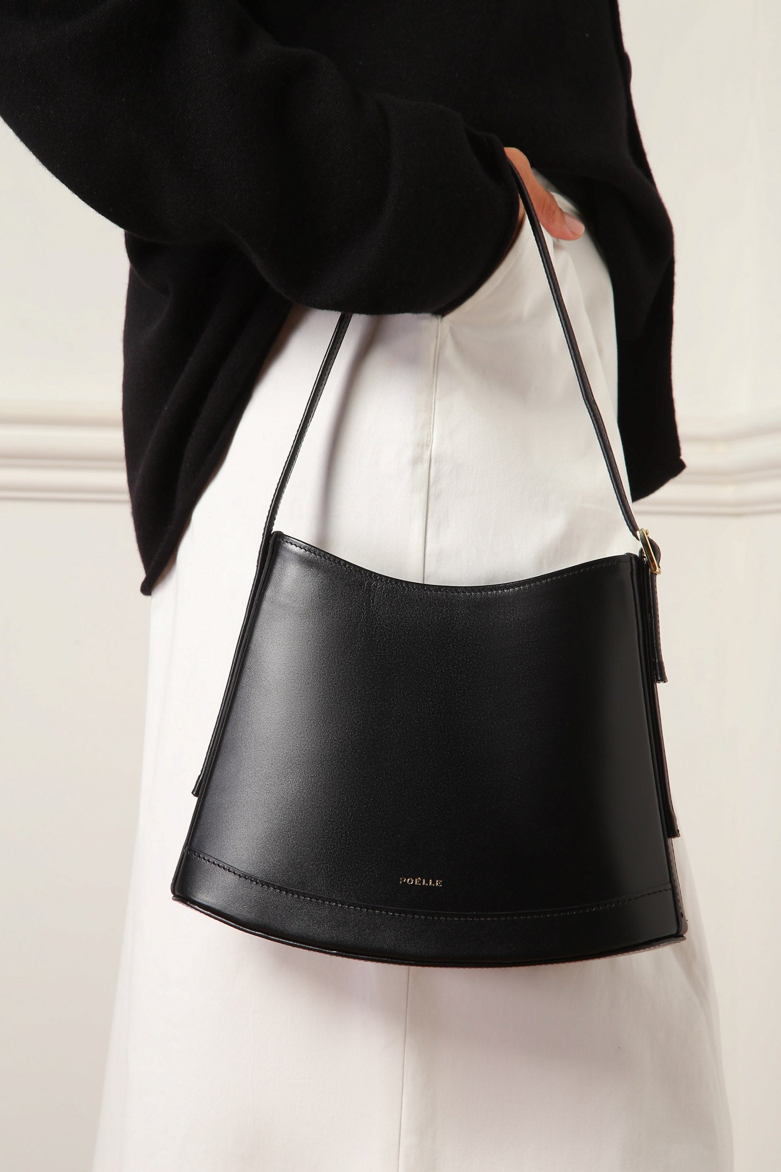 Bell Mini in black