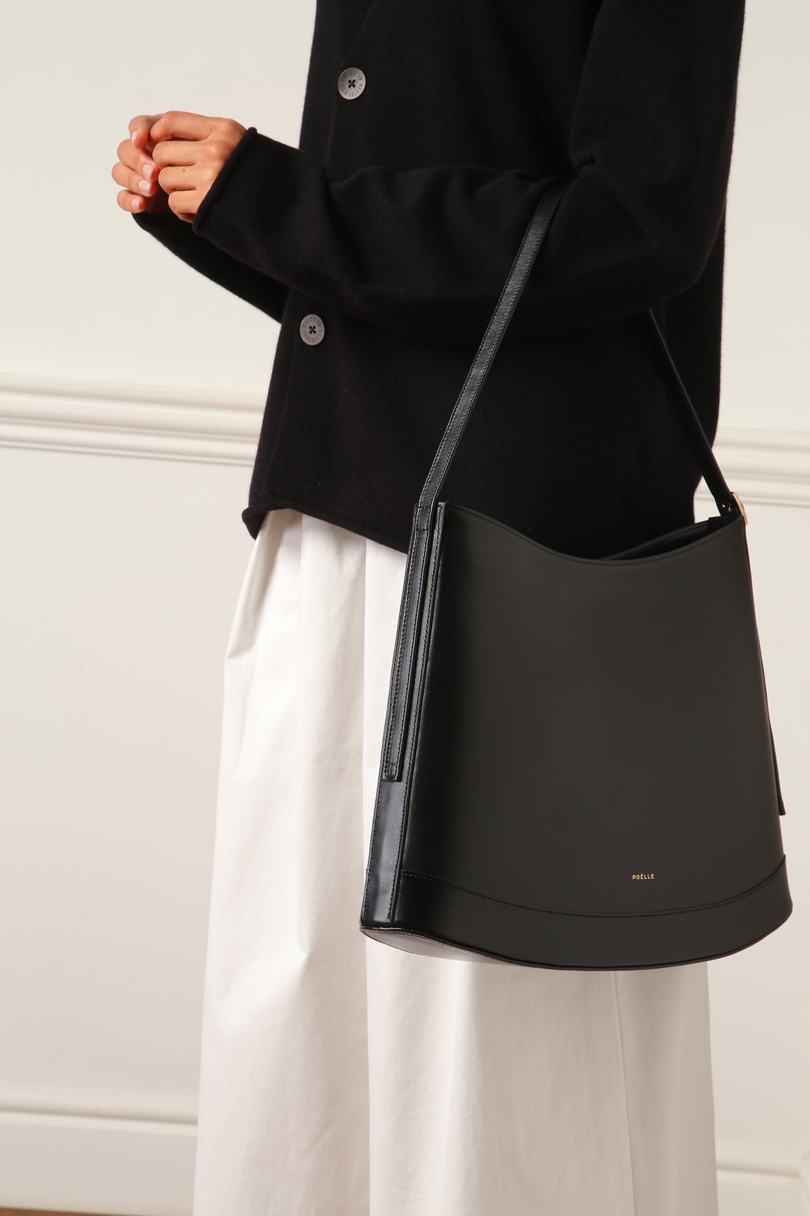 Bell Maxi in black