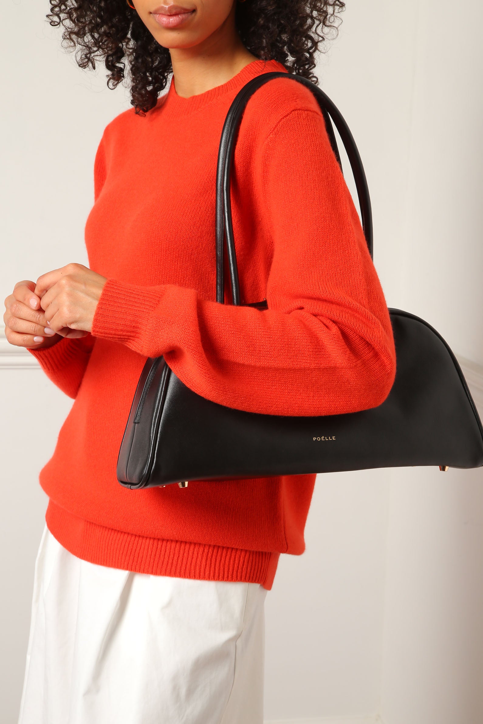 Queen Bag in black