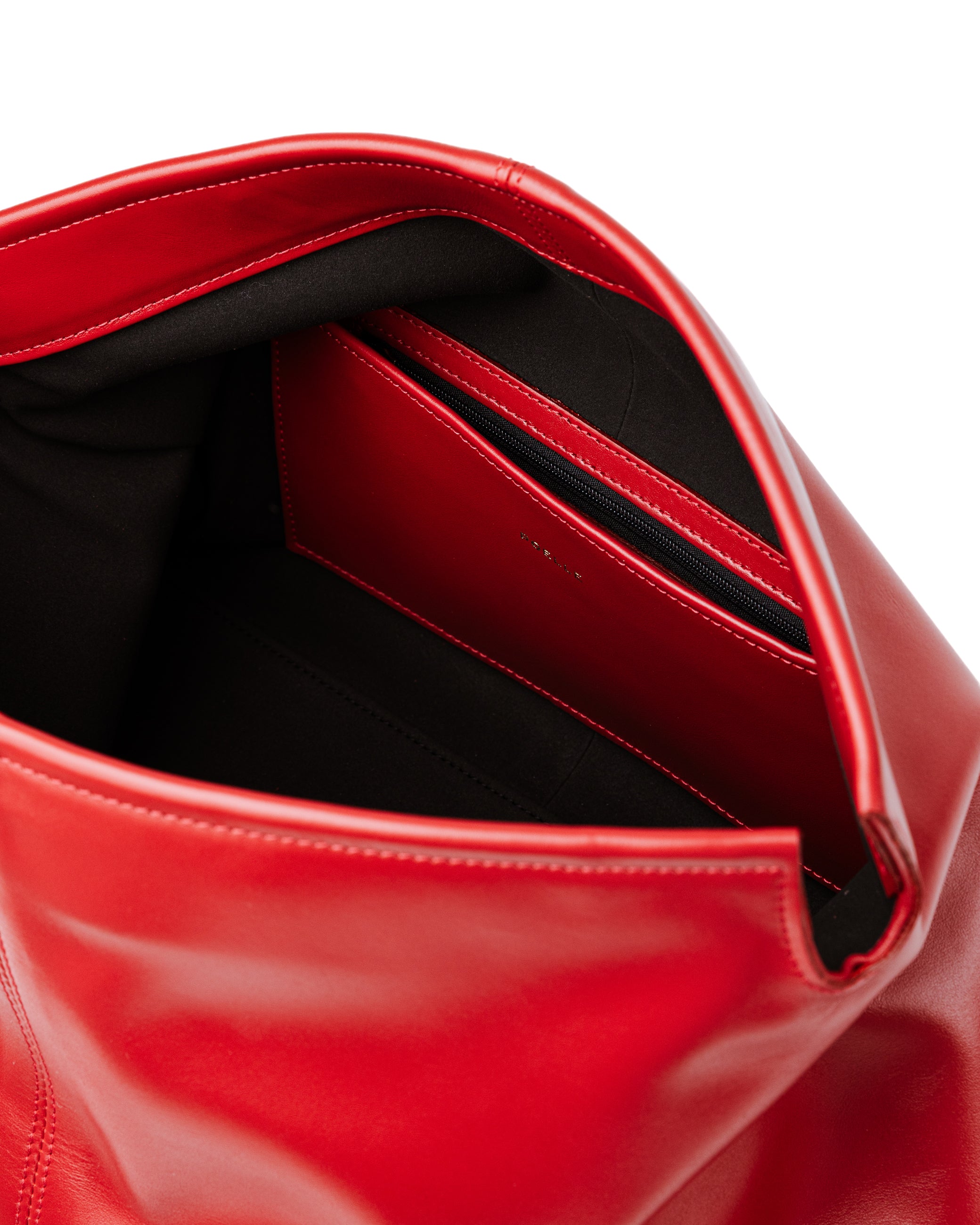 Elza clutch bag in black