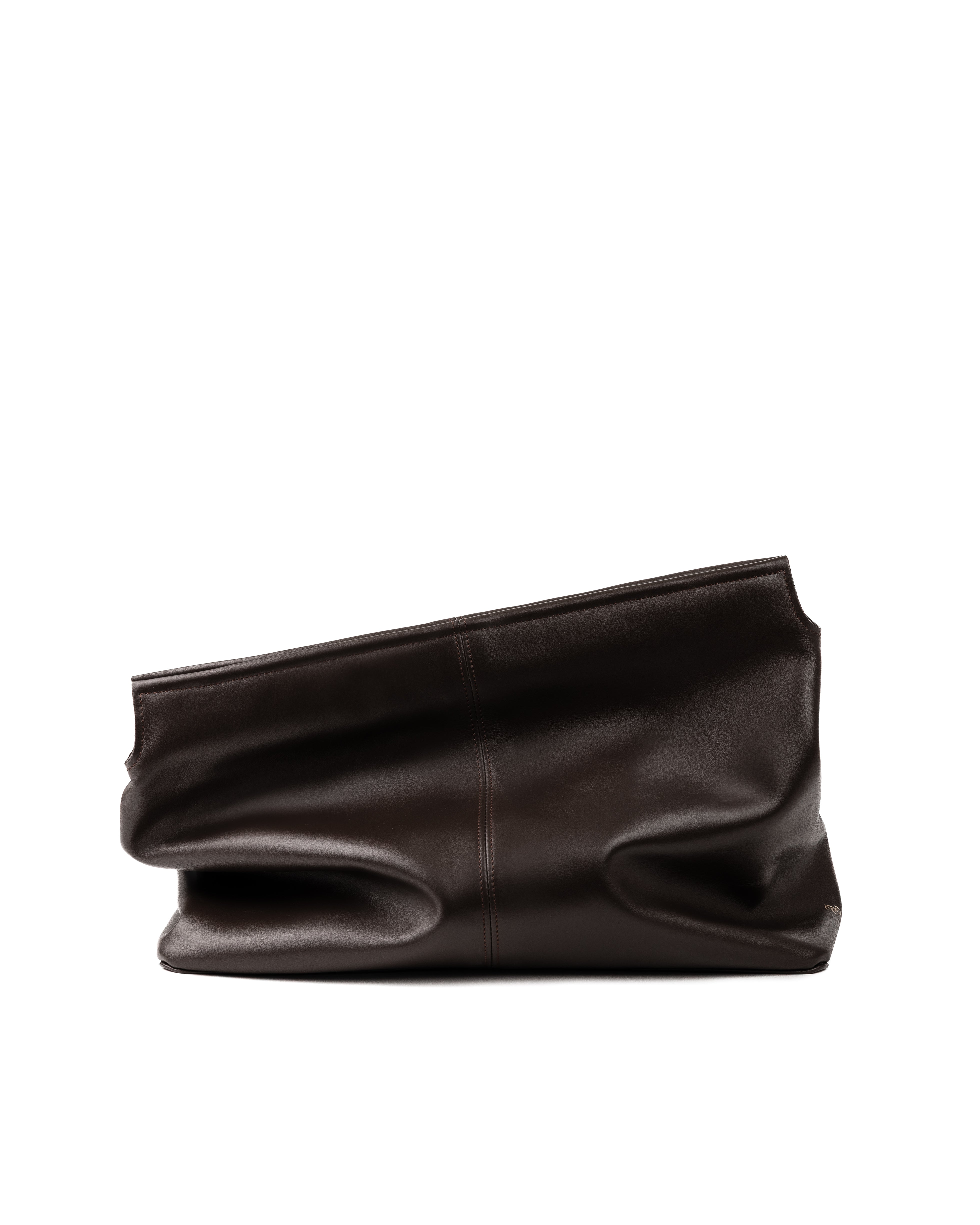 Elza clutch bag in brown