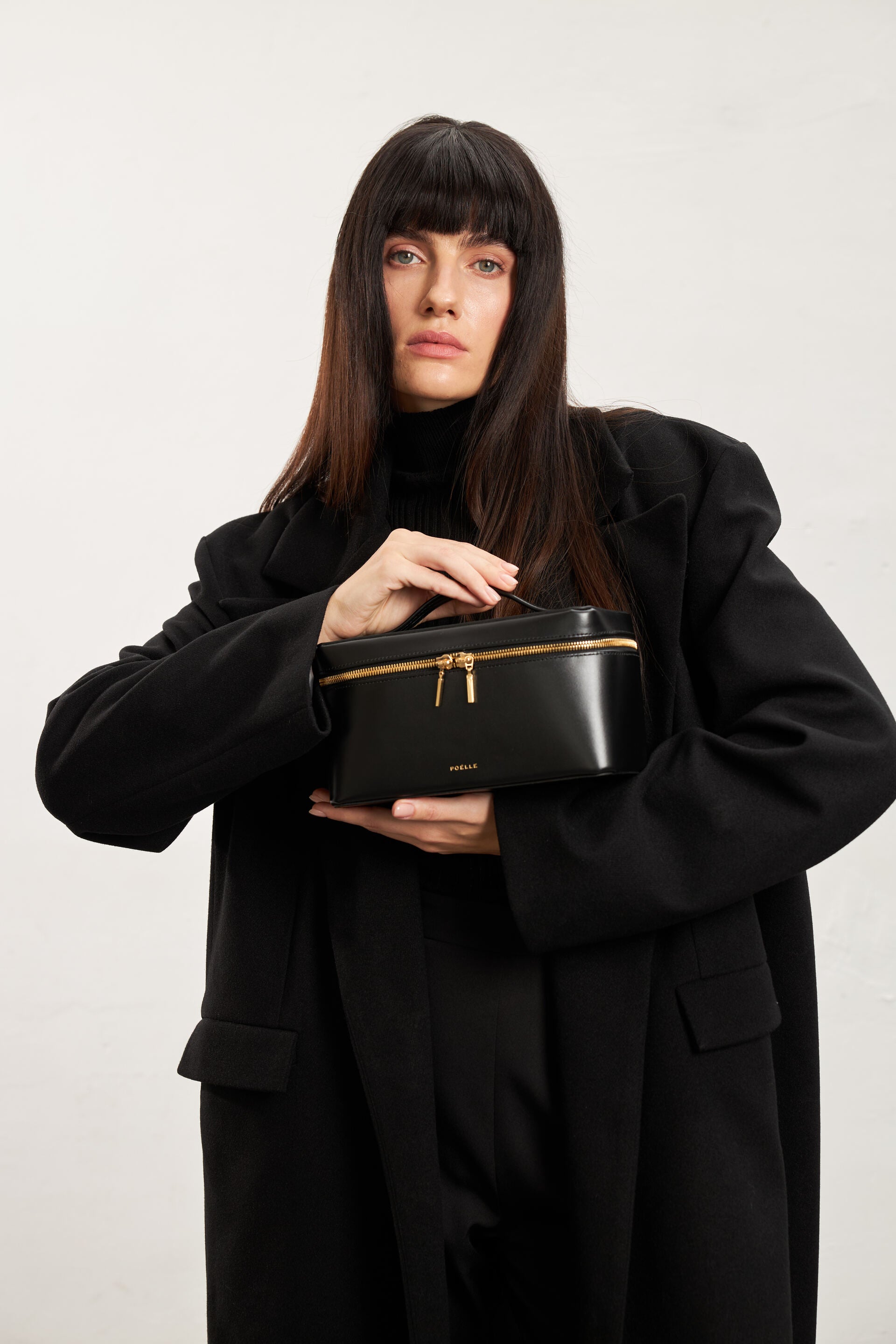 Medium Lilibet Bag in black