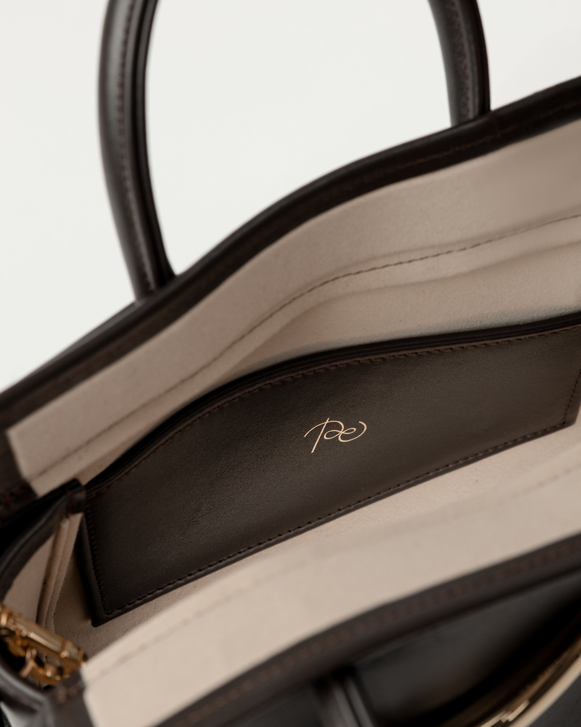 Object №03 Bag in black
