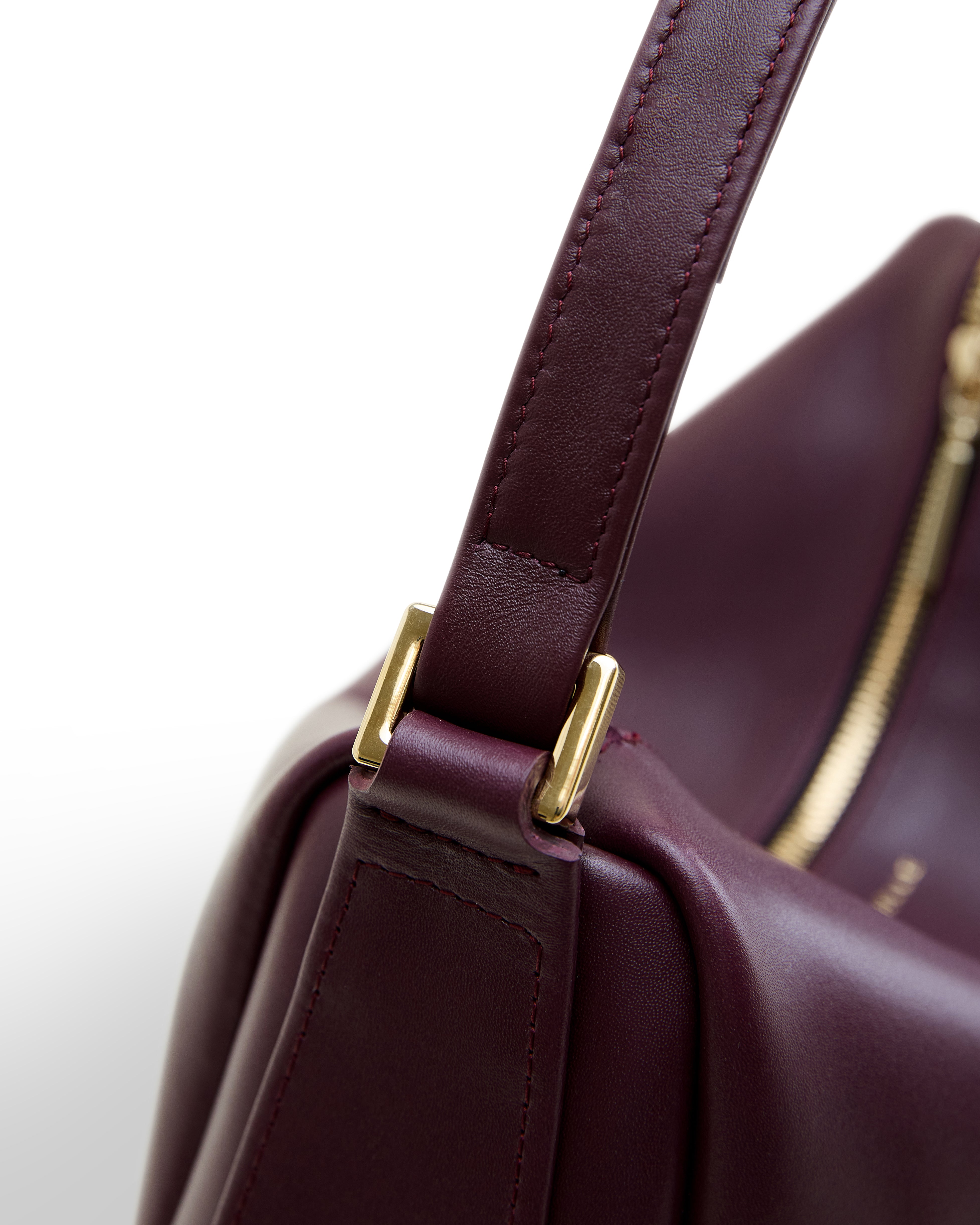 Britni Bag in milky color