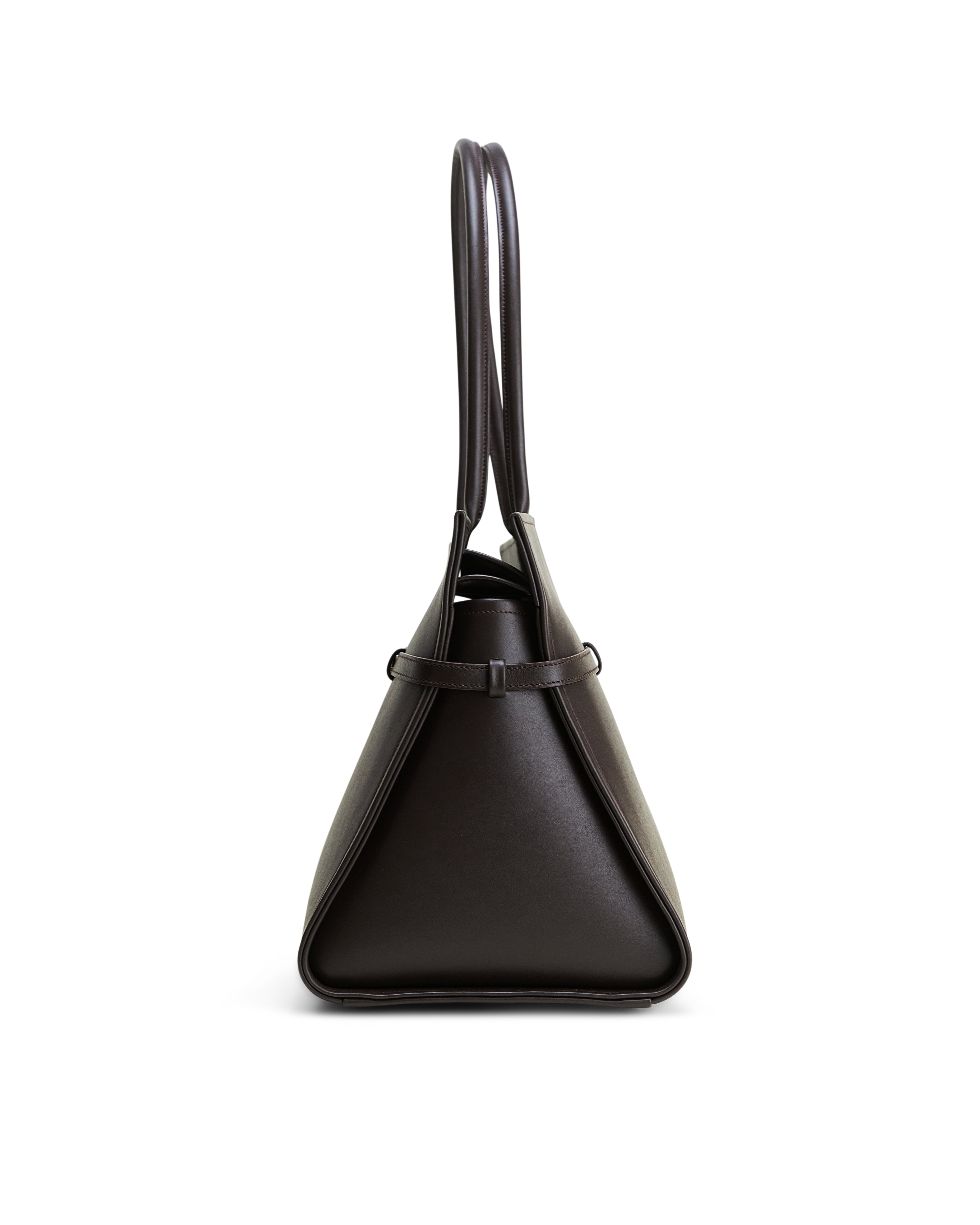 Object №03 Bag in brown