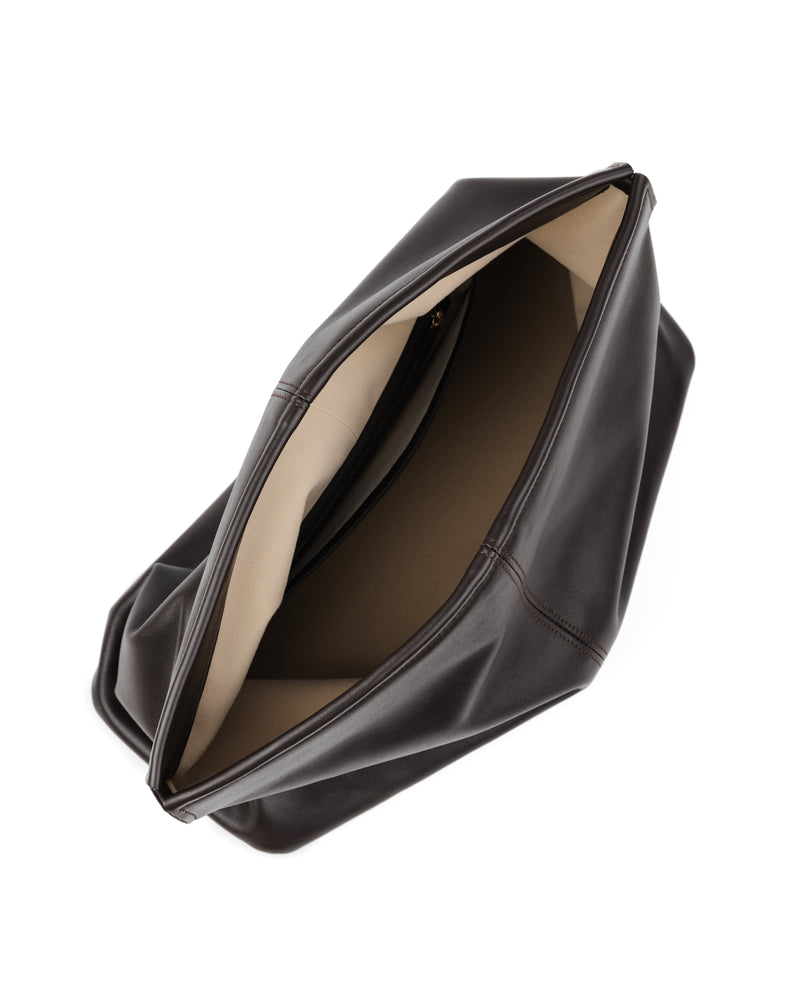 Elza clutch bag in brown