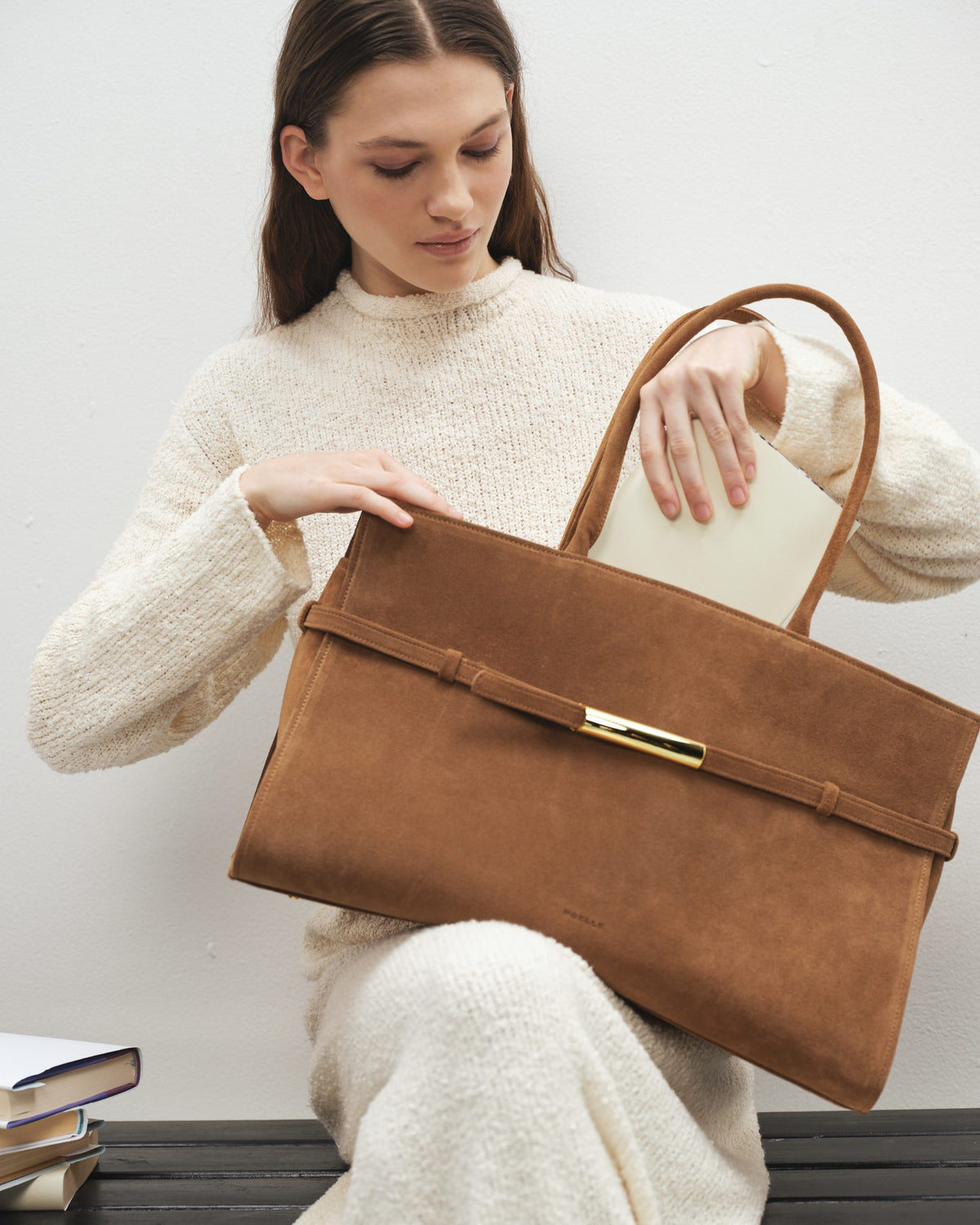 Object №03 Bag Large Caramel — kampania Blue Velvet