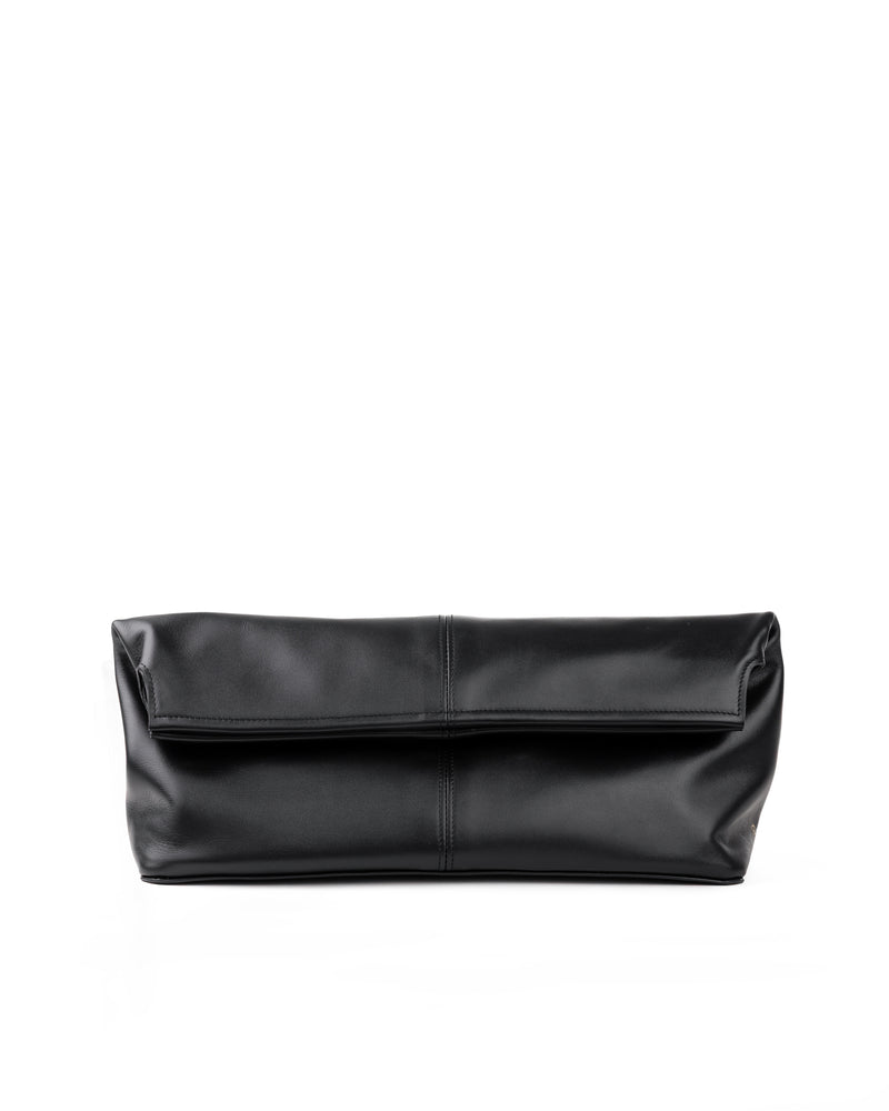 Elza clutch bag in black