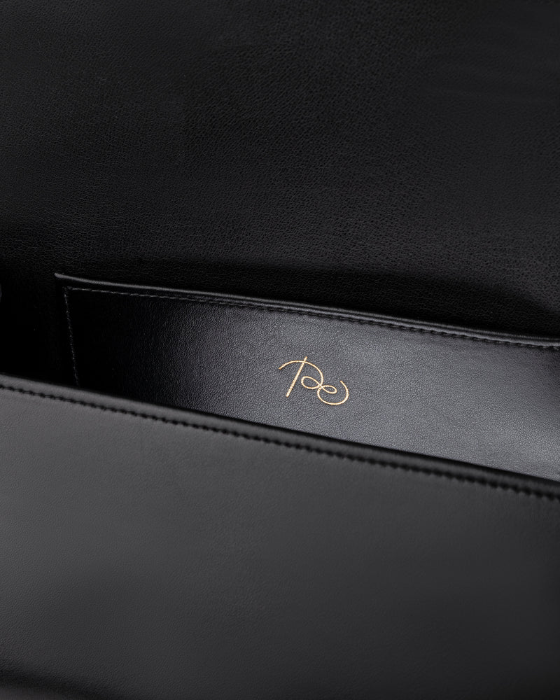 Untitled bag in black